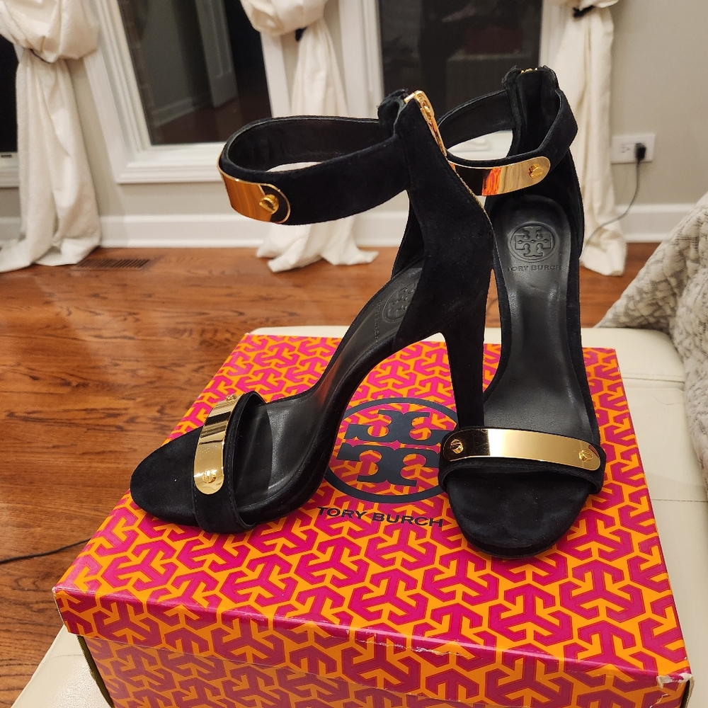 Tory Burch Black and Gold Women's Heels